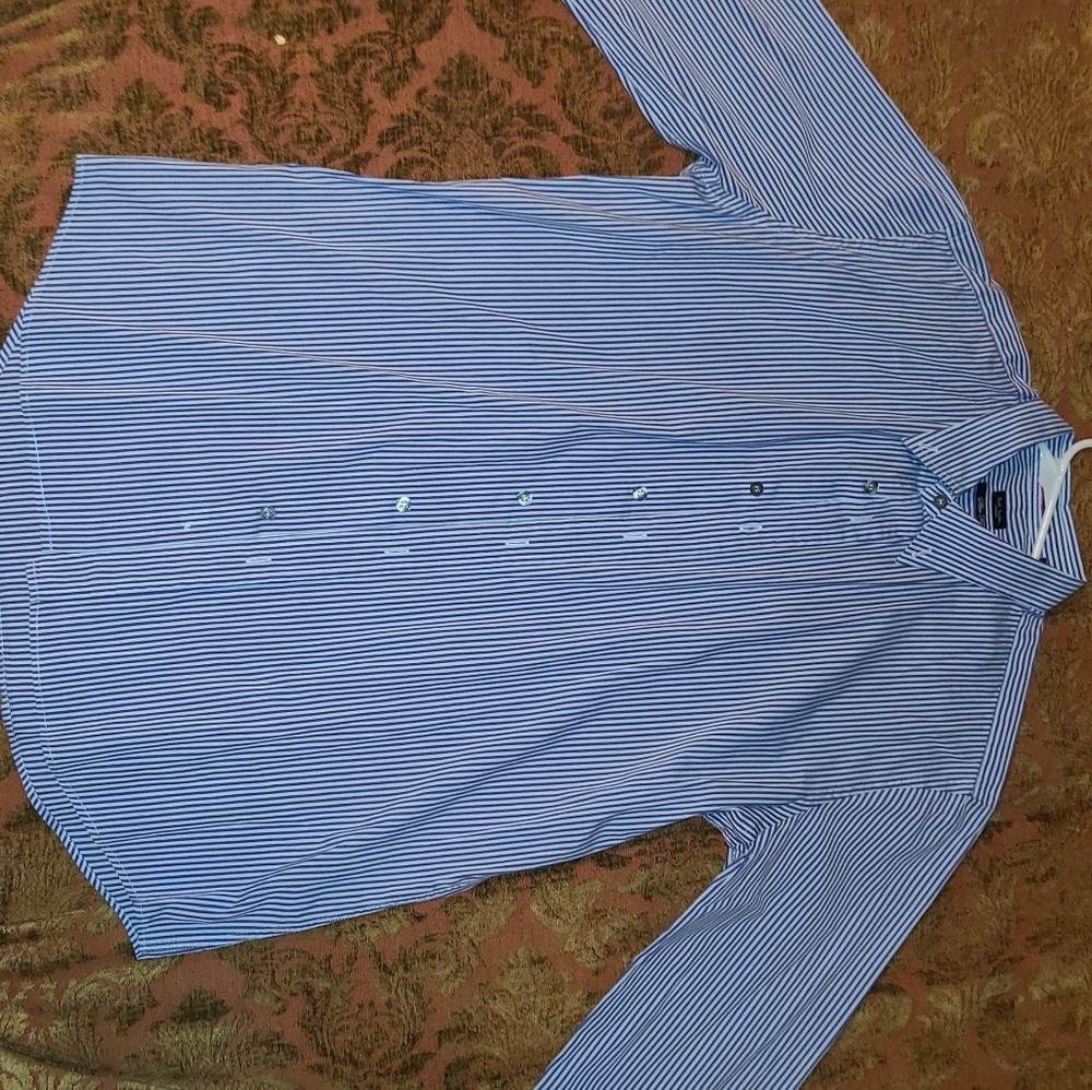 Mens vertical stripped button up shirt